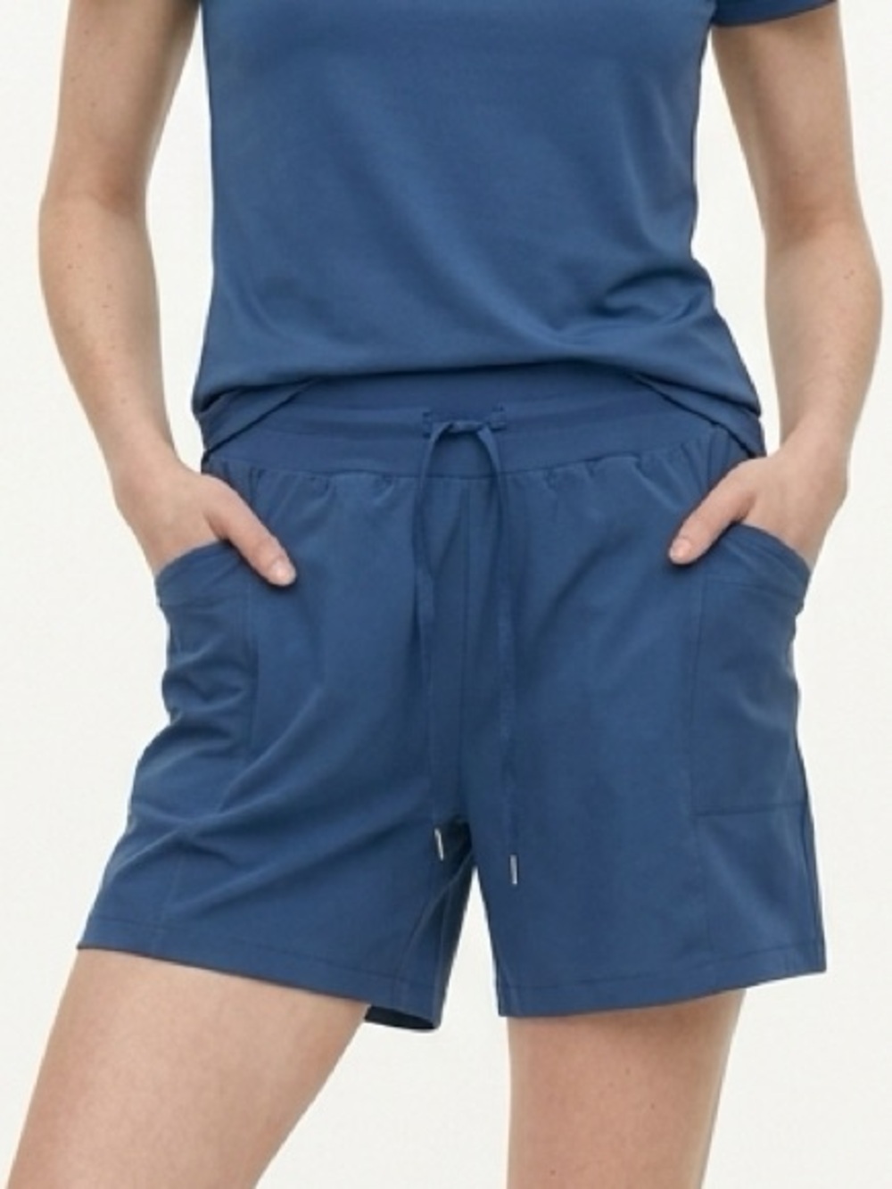 NWT Calia SZ XS “ardosia slate” blue Bermuda mid-rise shorts w/moisture wicking